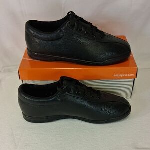 Easy Spirit Womens Black Leather Upper Black Oxford Sneakers